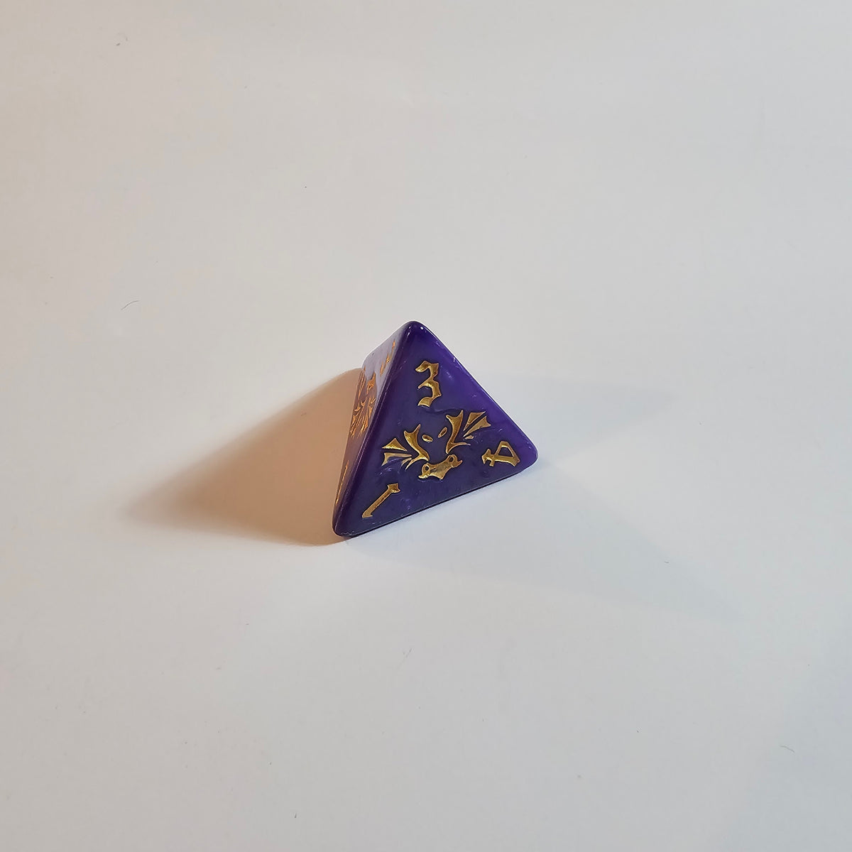 Set de dados acrílicos del Dragón Púrpura
