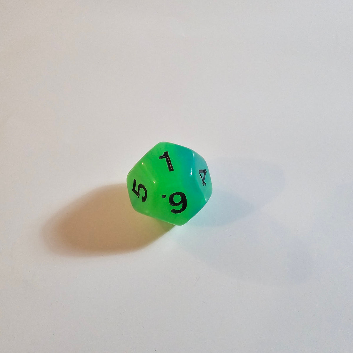 Set di dadi in acrilico Alchemist Green Glow
