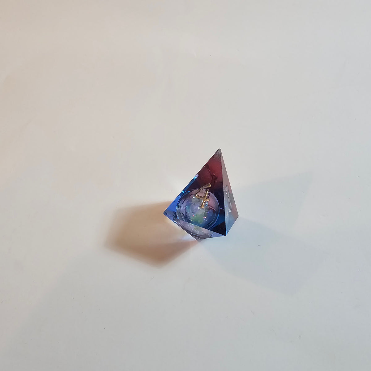 Cosmic Firestorm Liquid Core Resin Würfelset