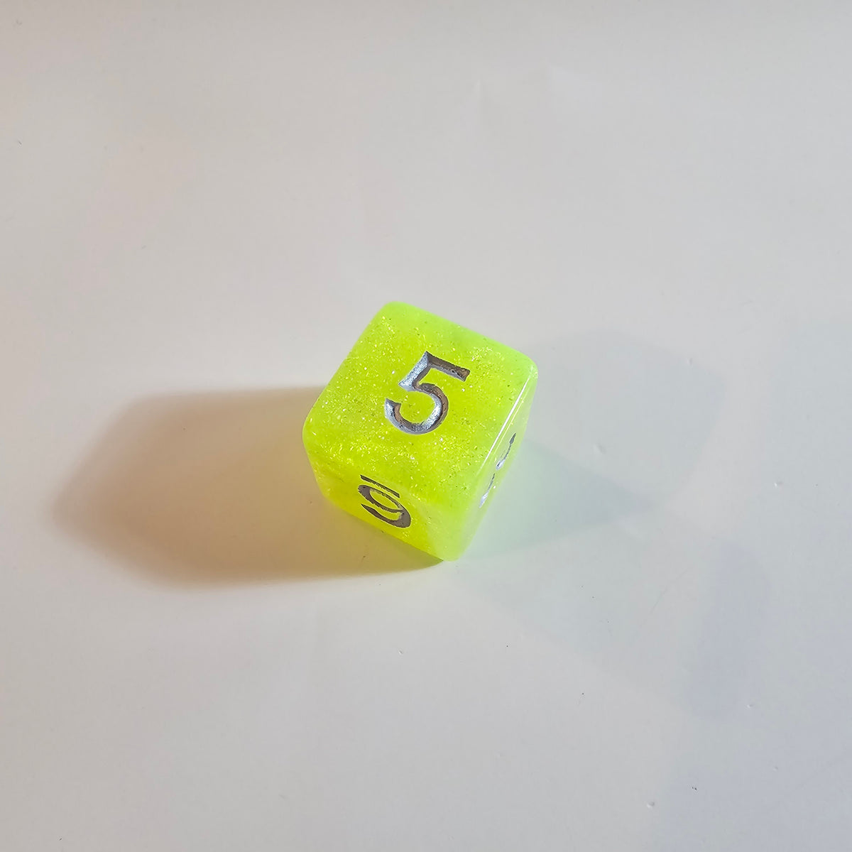 Sparkling Glowvine Acryl-Würfelset
