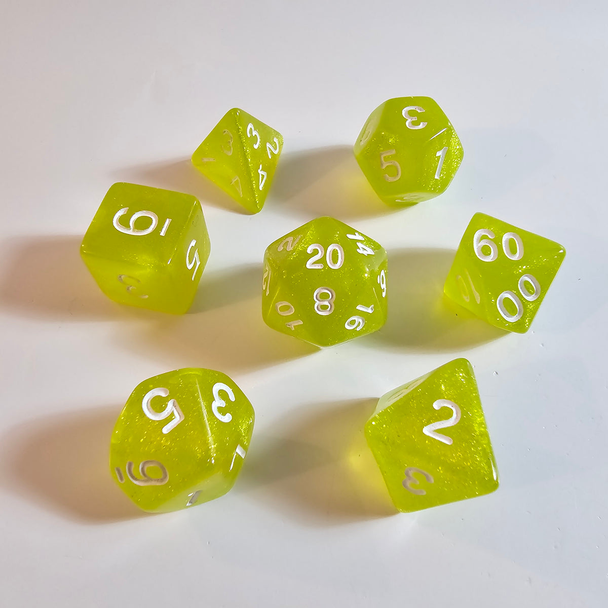 Set di dadi in acrilico verde slime