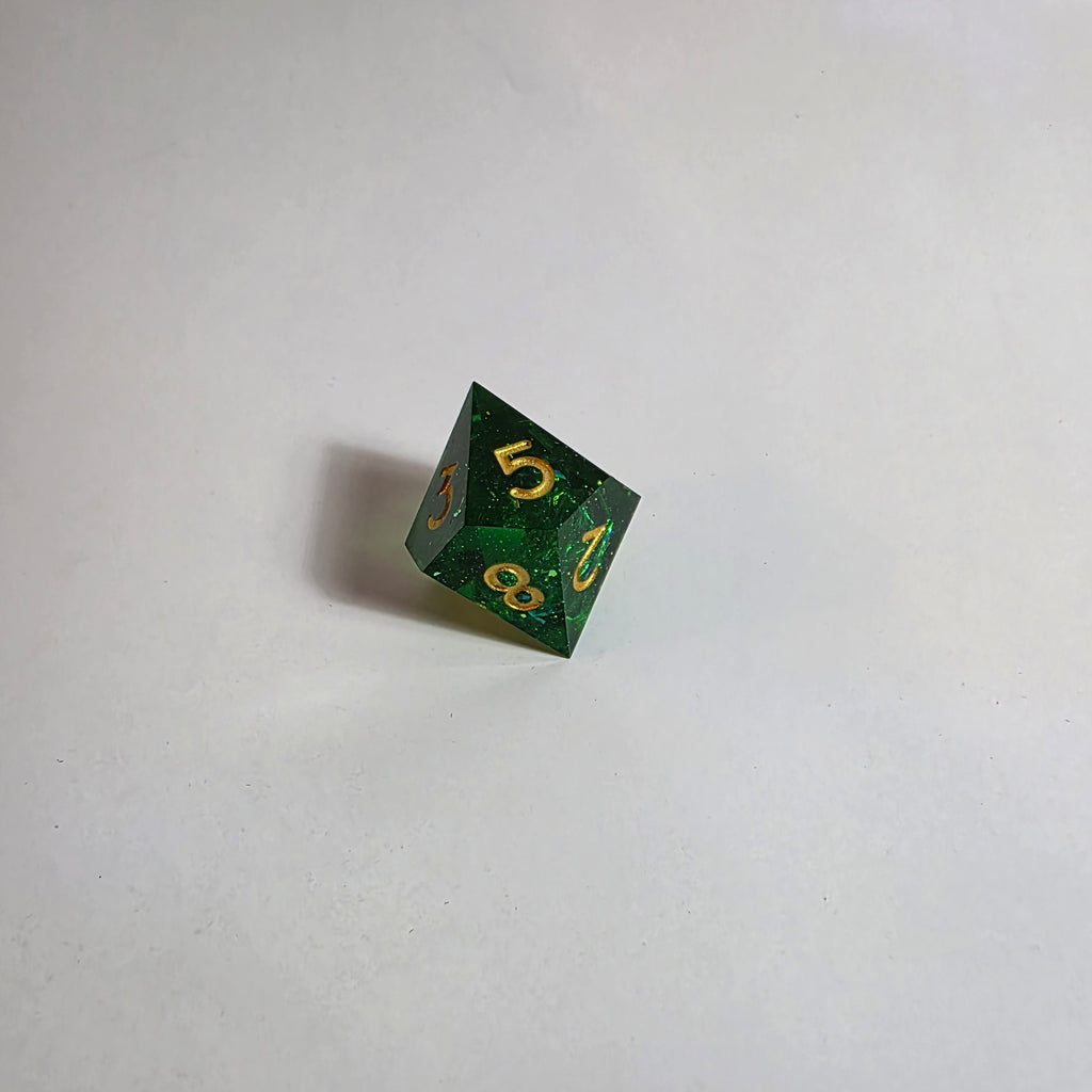 Set di dadi in resina a spigoli vivi verde acido