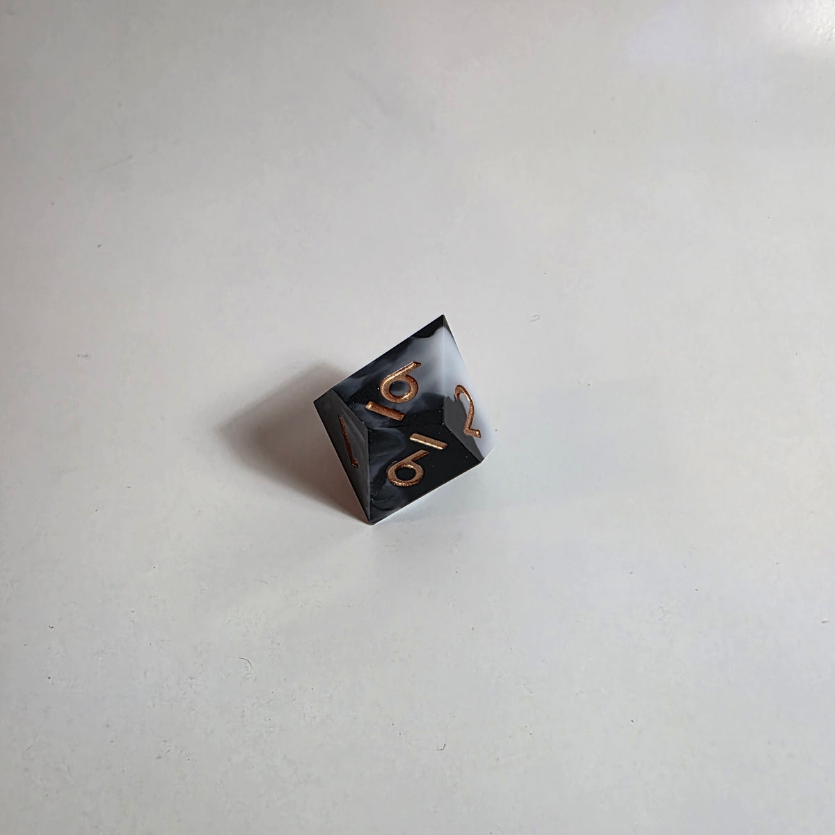 Creeping Shadow Sharp Edge Resin Dice Set