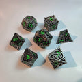 Jeu de dés en métal creux vert nœud celtique