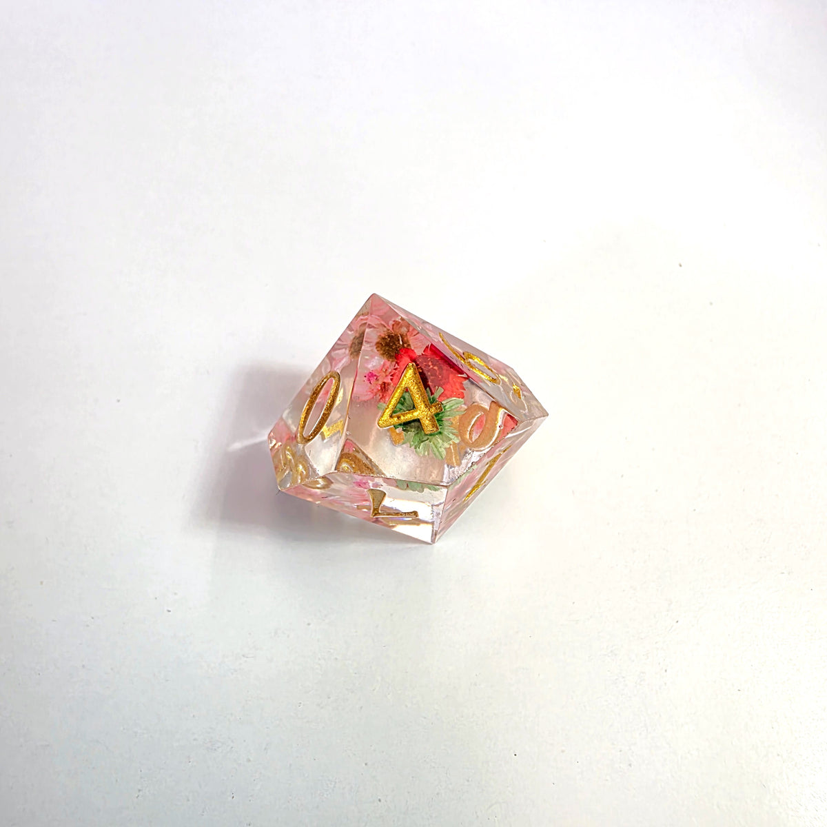 Simple Harmony Sharp Edge Resin Dice Set