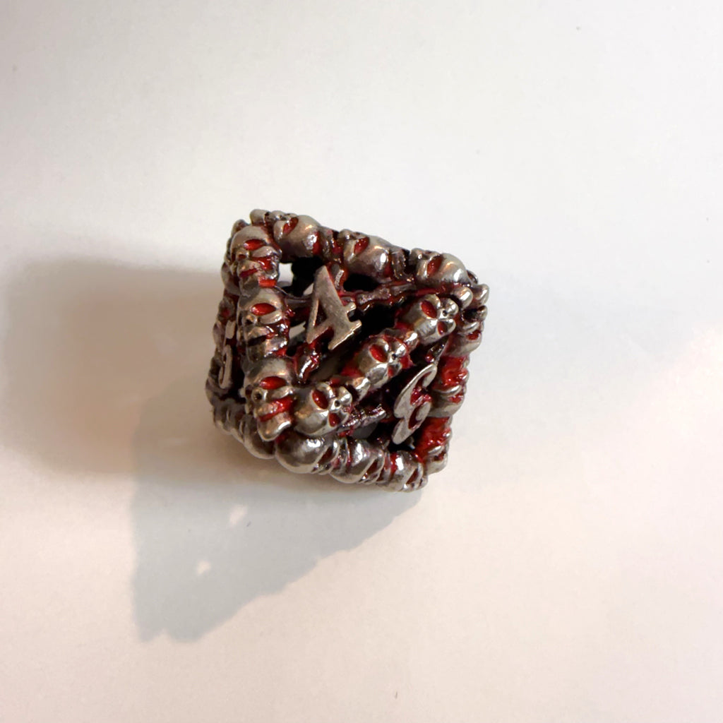 Bloodforged Cell – Hohles Metall-Würfelset