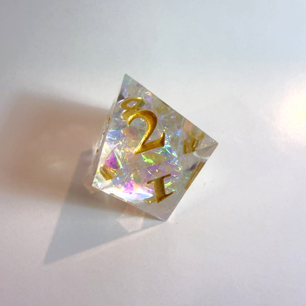 Prism Spark Würfelset mit scharfen Kanten aus Kunstharz