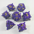 Set de dés en métal creux Dragon Violet