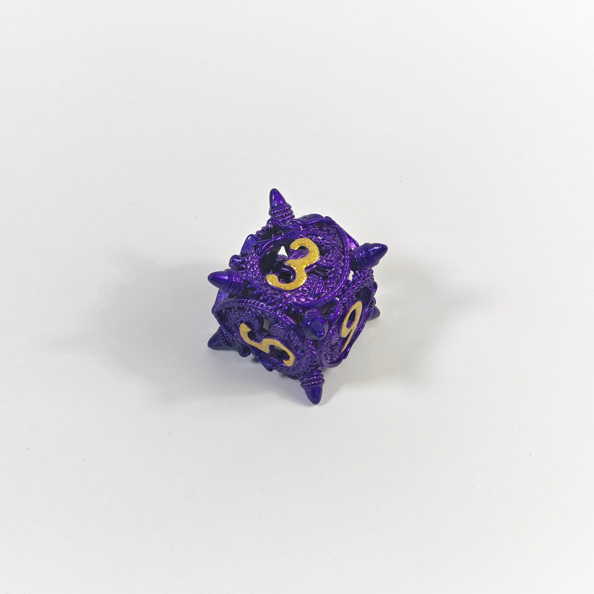 Set de dés en métal creux Dragon Violet