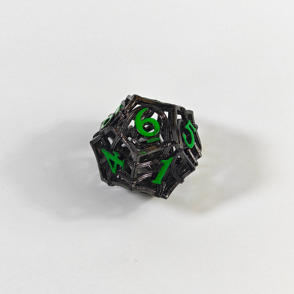 Set di dadi in metallo cavo elementale nero e verde
