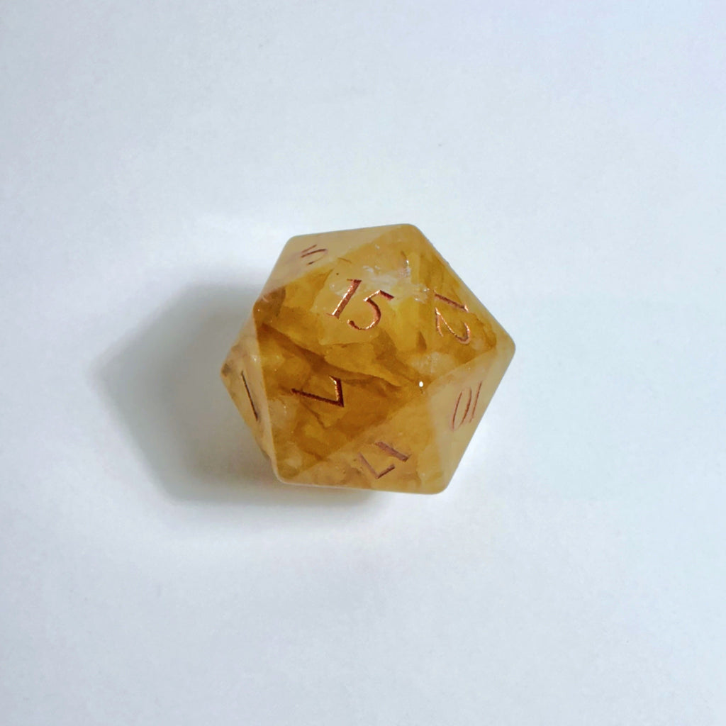 Set di dadi in calcite