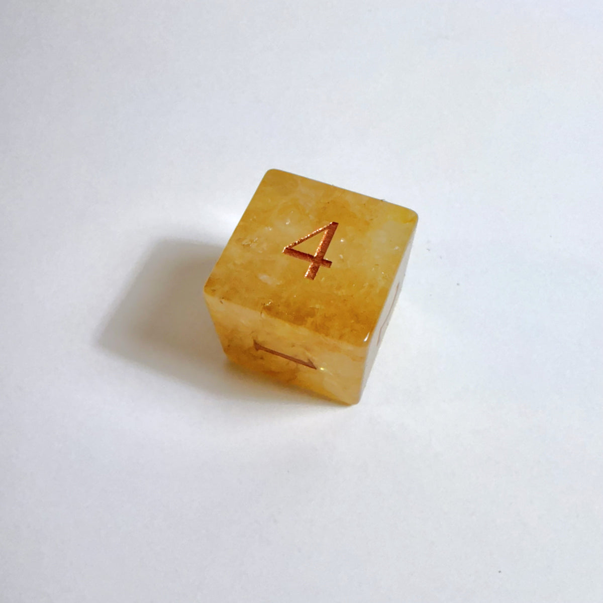 Set di dadi in calcite