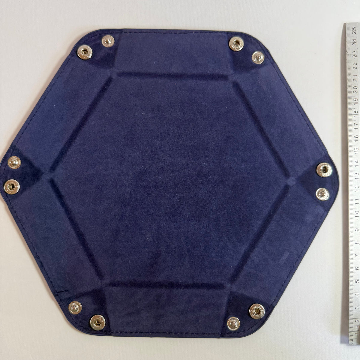 Dunkelblaue Standard-Würfelunterlage