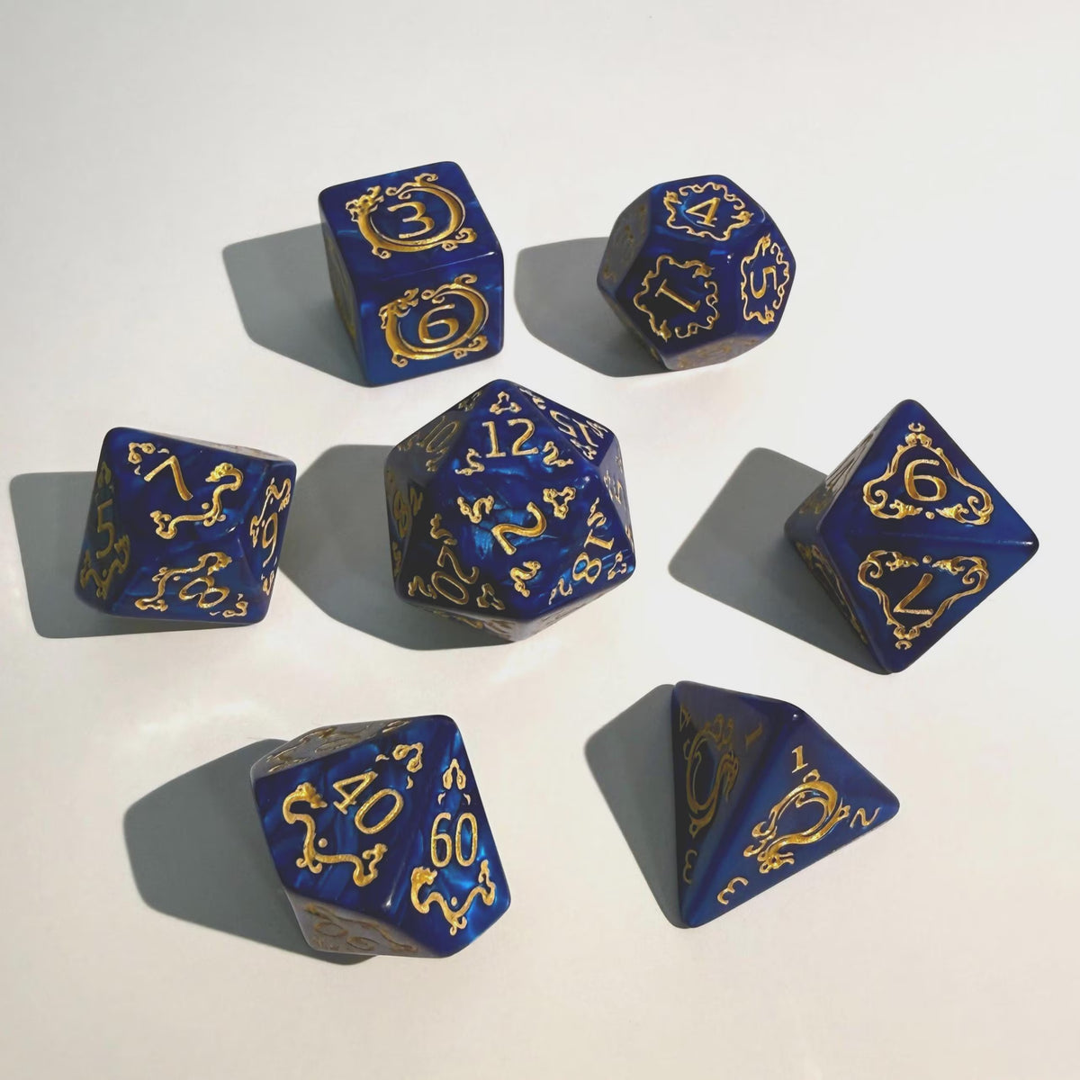 Set di dadi in acrilico Royal Blue Mystic