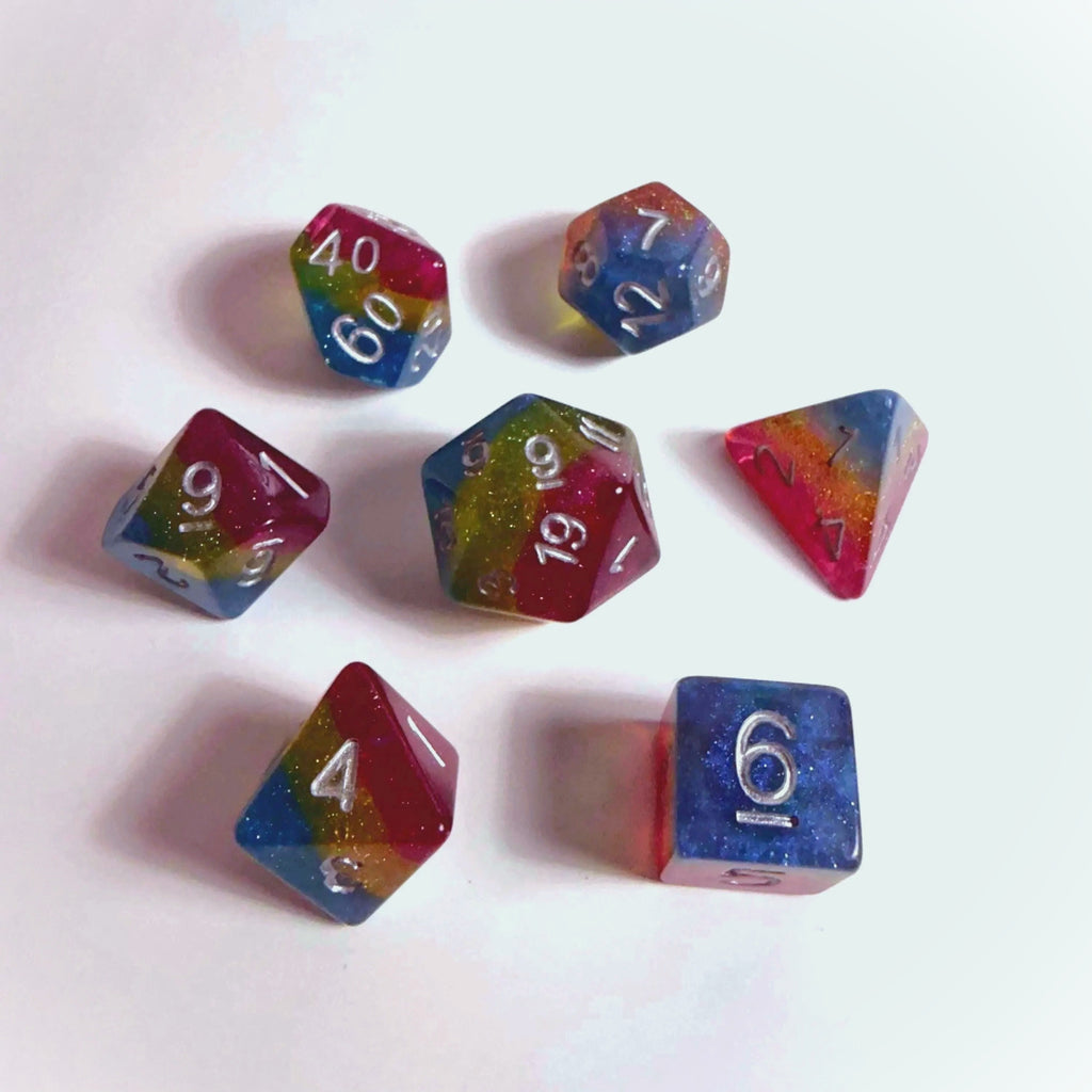 Jeu de dés en acrylique aux couleurs du drapeau pansexuel