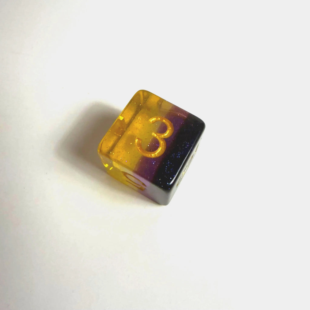 Acryl-Würfelset in den Farben der Non-Binary-Pride-Flagge